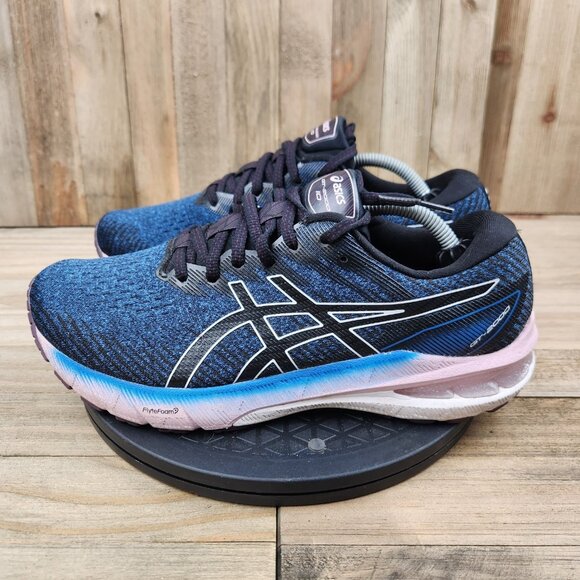 Womens Asics Gt-2000 10 size 8.5 Wide Athletic Running Shoes - Picture 1 of 9